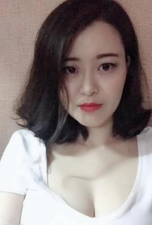 罗湖莲妩