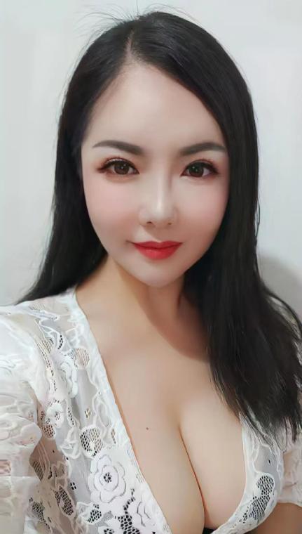 大波少妇王丽