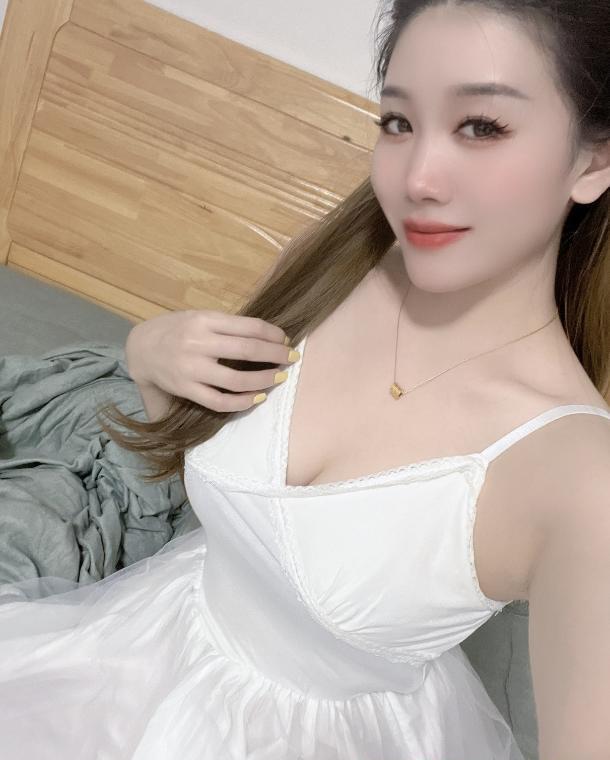 广州杨箕白裙小美妇